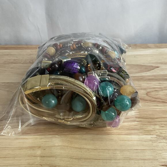 Mystery Jewelry Lot 1.11 Lbs Curated Wearable Boho Artisan Vintage To Now - Picture 12 of 13